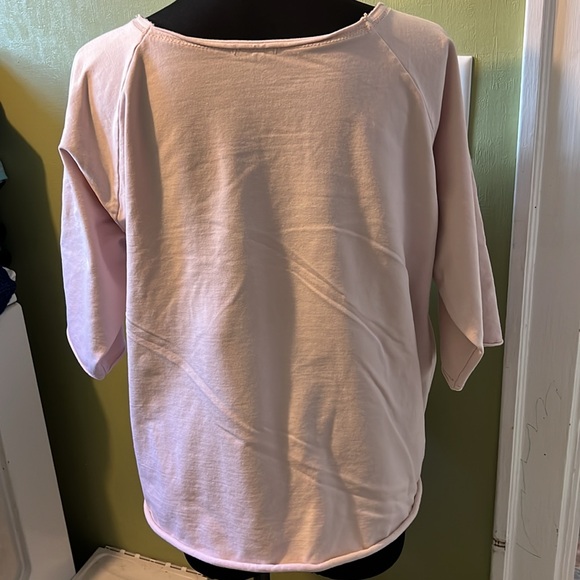 Suzy D London knit top. Cream.  Medium - Picture 2 of 6